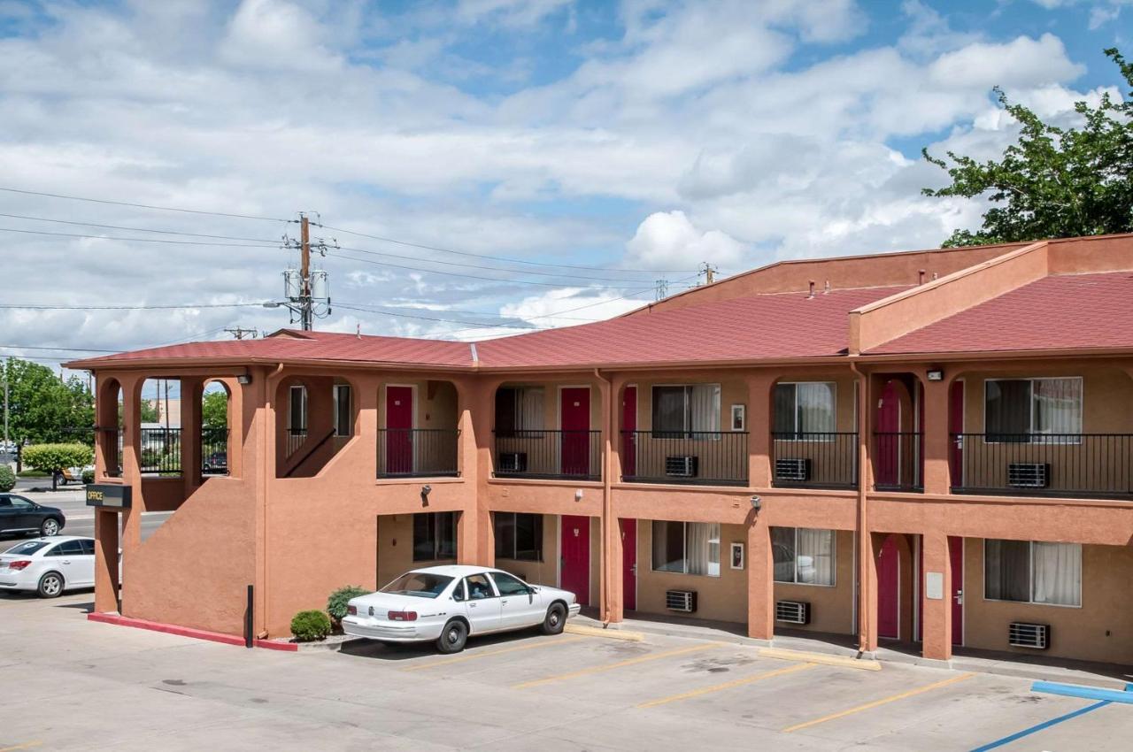 Econo Lodge Midtown Albuquerque Eksteriør bilde
